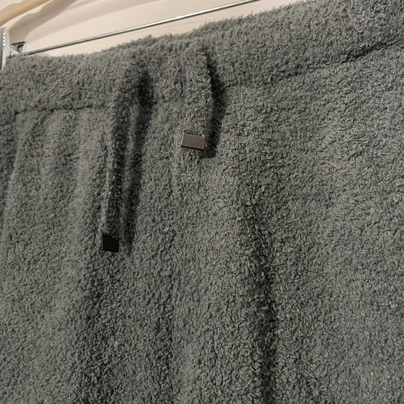 NWT Cupcakes & Cashmere Cozy Green Joggers - Picture 2 of 7